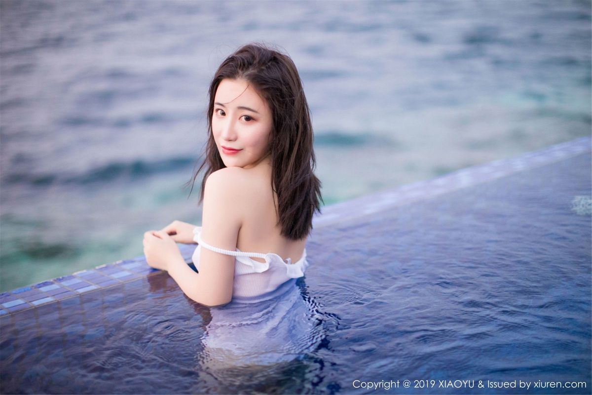 性感女神绯月樱-Cherry比基尼湿身诱惑马尔代夫旅拍