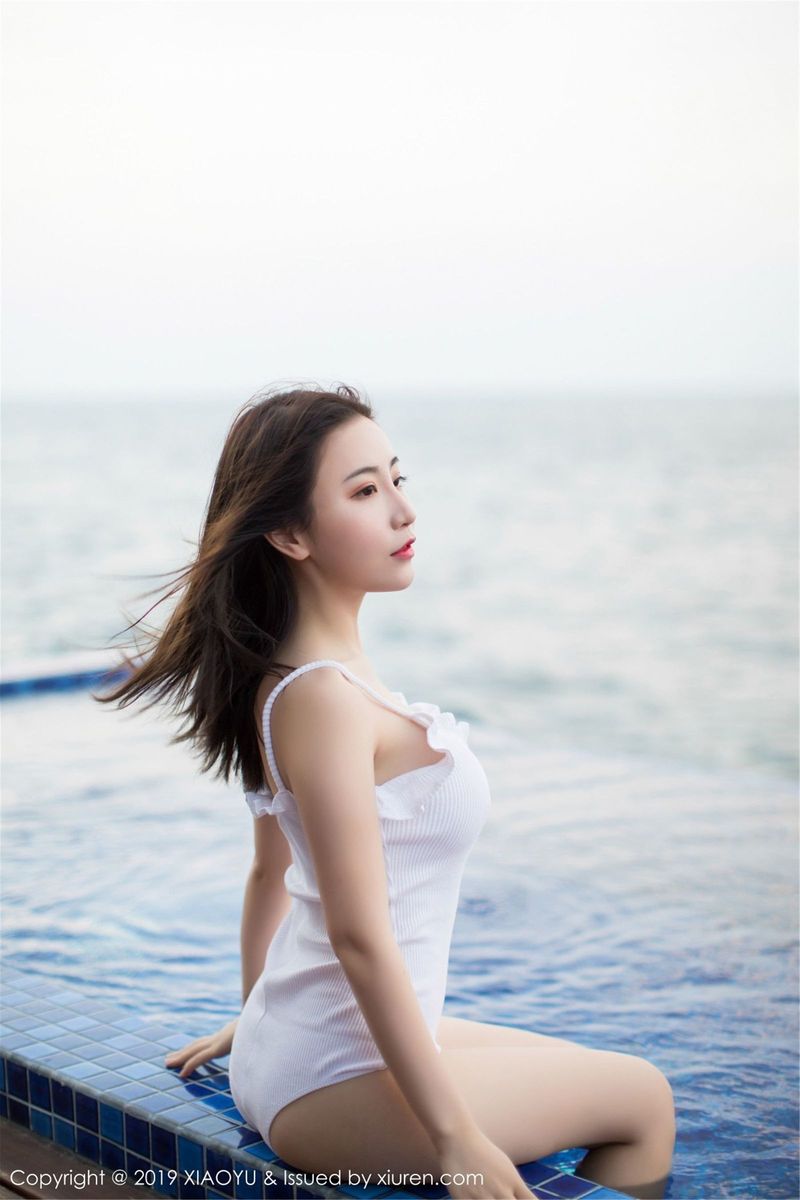 性感女神绯月樱-Cherry比基尼湿身诱惑马尔代夫旅拍