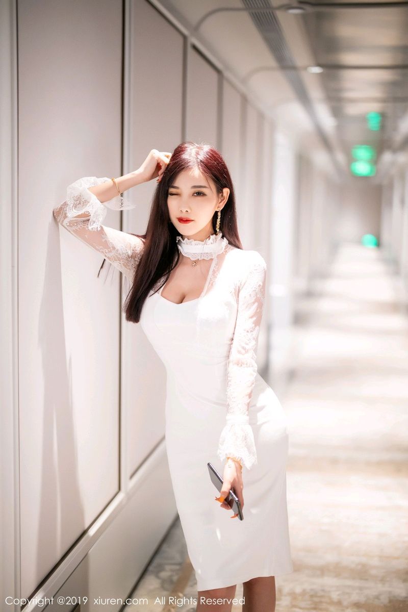 性感女神杨晨晨sugar典雅长裙修长美腿足量写真