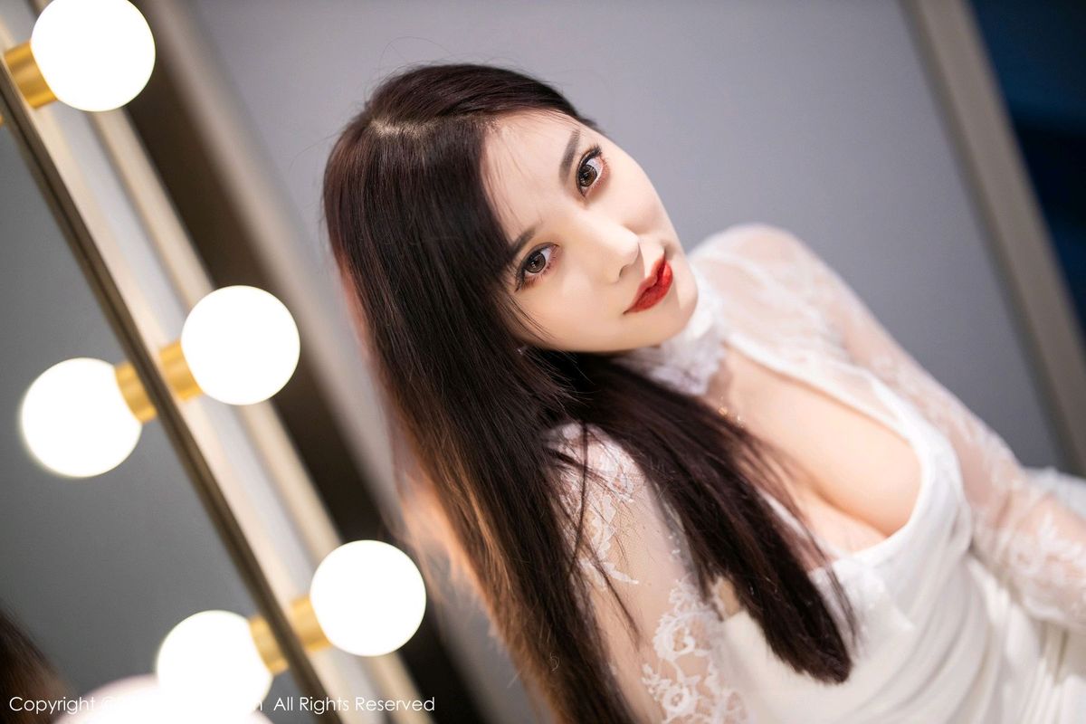性感女神杨晨晨sugar典雅长裙修长美腿足量写真