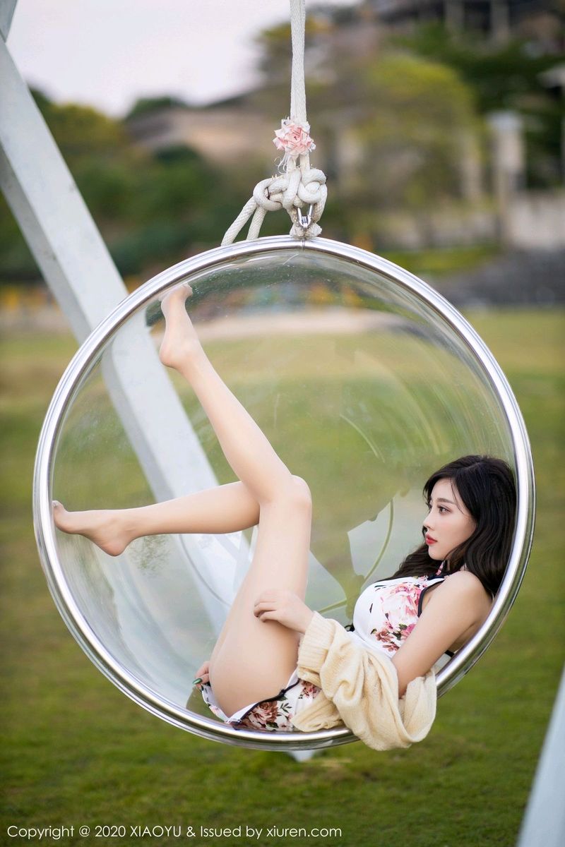 性感女神杨晨晨sugar古典旗袍&丝袜美腿室外写真