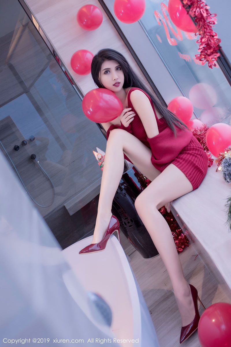 性感女神葛征Model深V连衣裙&圣诞装扮新年主题
