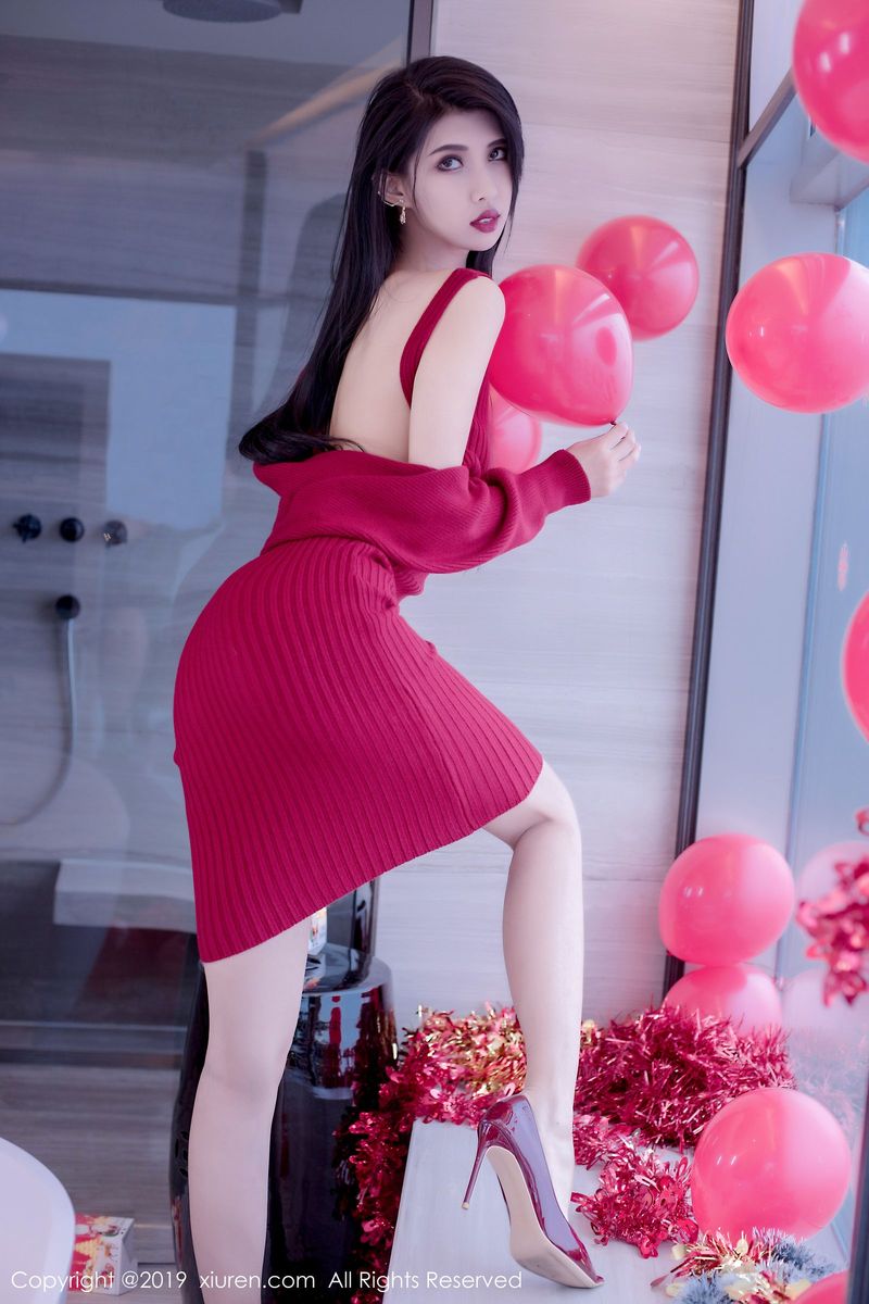 性感女神葛征Model深V连衣裙&圣诞装扮新年主题