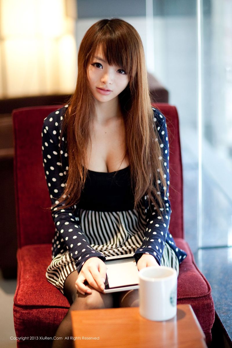 网络红人AngelaLee李玲(歪歪)珍藏版性感写真合集