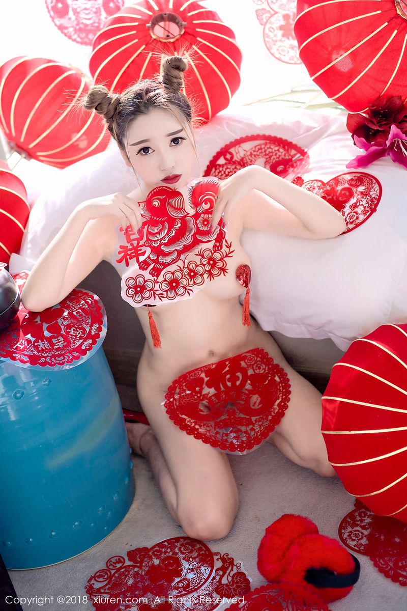 E罩杯美女李梓熙红色血滴子&透视旗袍新春特刊
