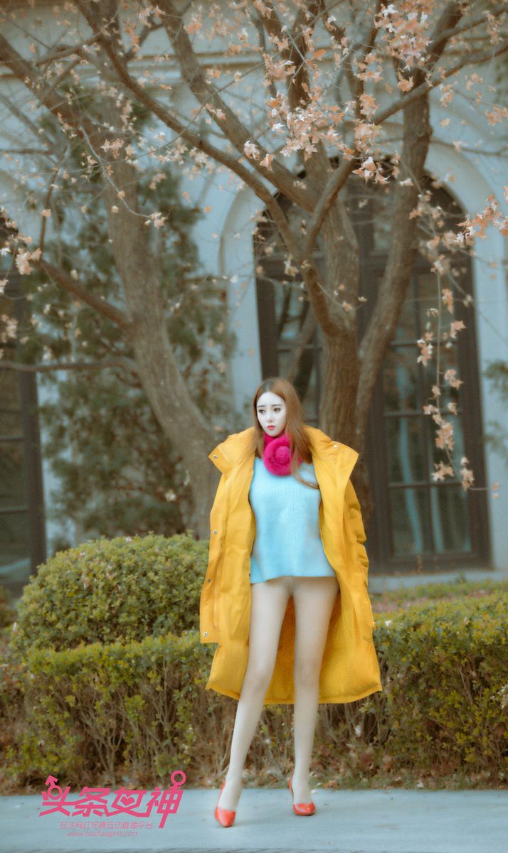 美女模特韩夏汐/李梓熙丝袜美腿极致露出大尺度套图