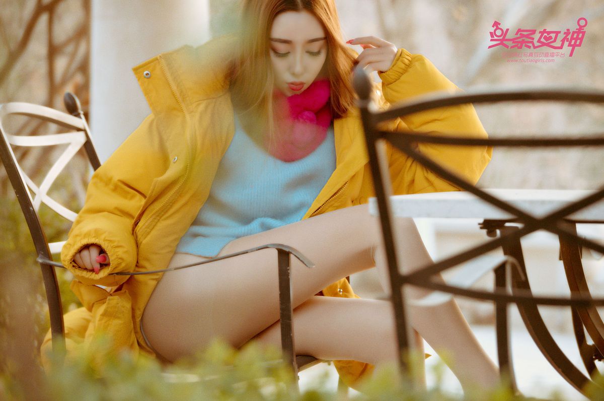 美女模特韩夏汐/李梓熙丝袜美腿极致露出大尺度套图