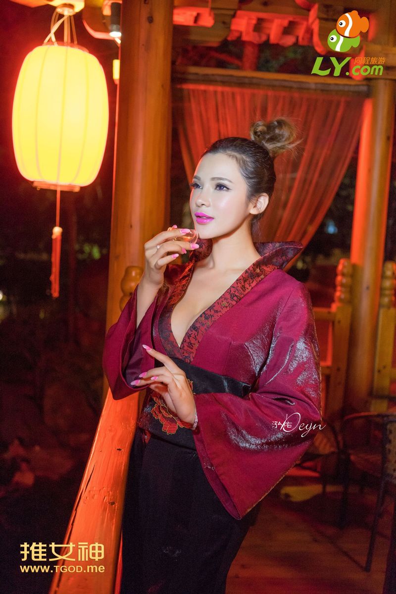 性感美女宛恩miyu壶山森林公园湿泉湿身写真 第十期