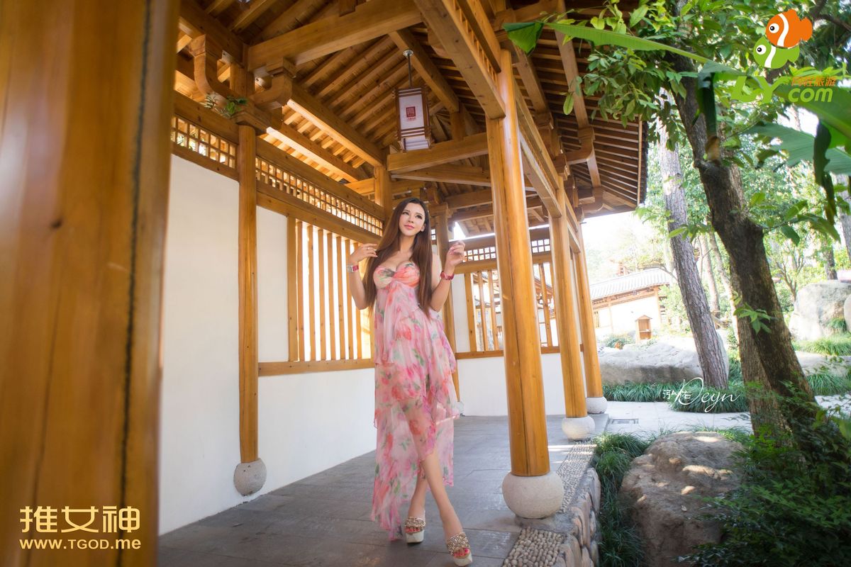 性感美女宛恩miyu壶山森林公园湿泉湿身写真 第十期