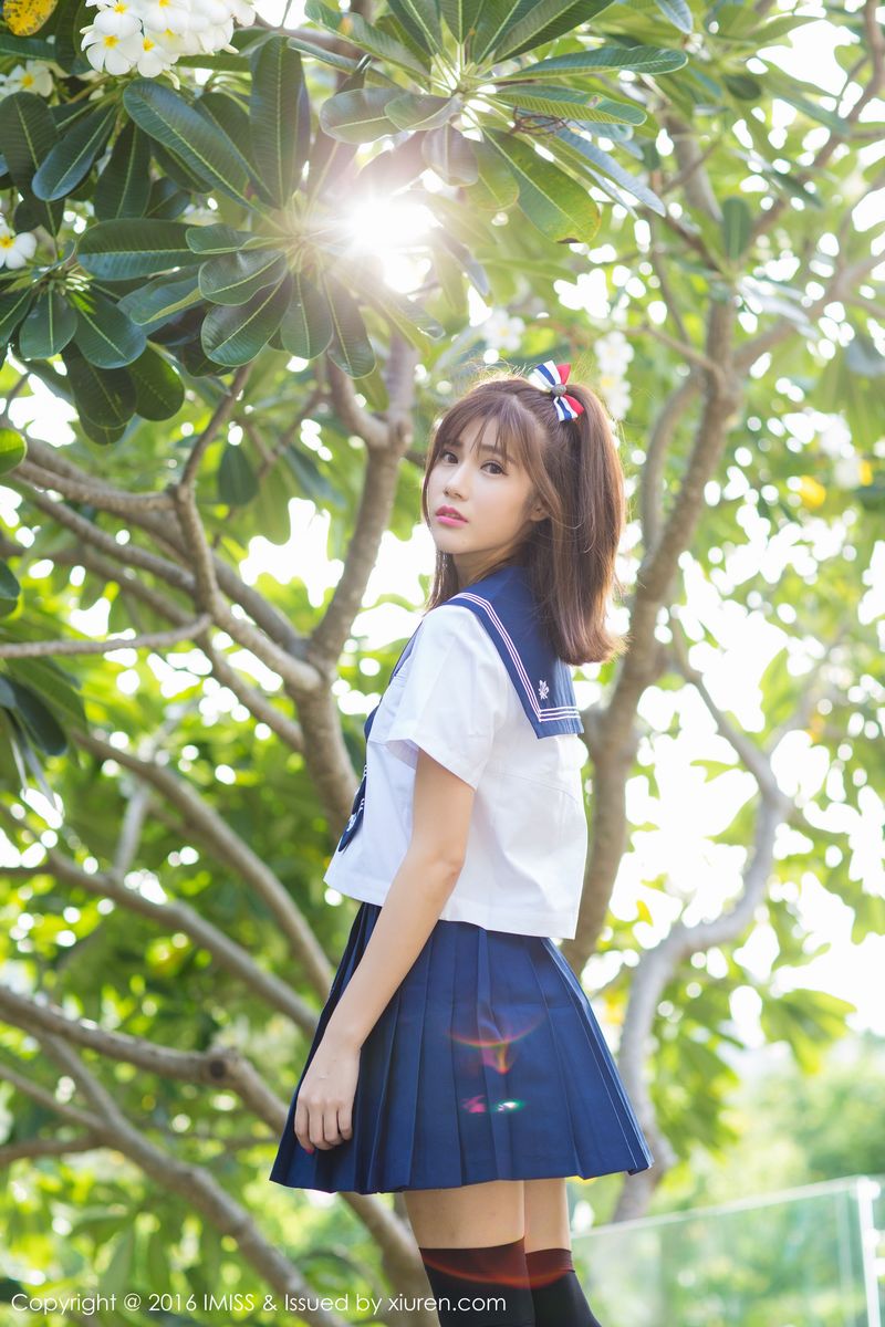 性感女神Sandy陈天扬学生装+比基尼苏梅岛旅拍