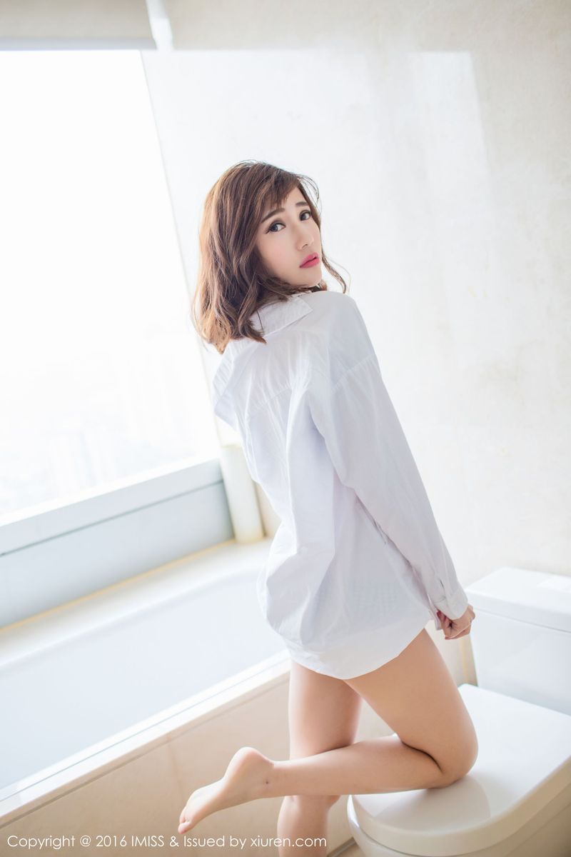 性感女神陈天扬Sandy黑丝美腿居家气质私拍