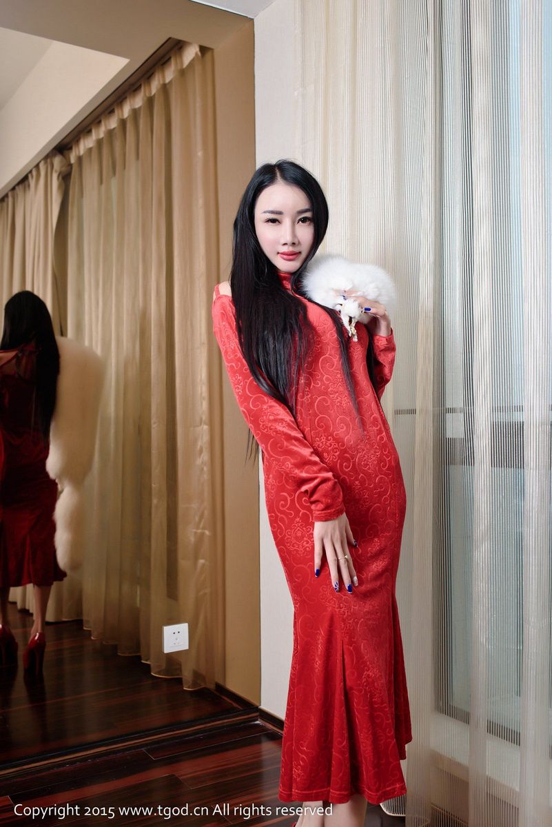 性感美女婕西儿jessie不同风格清纯or妖艳风格写真