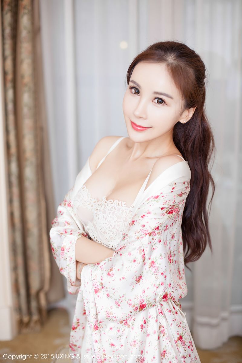 性感美女吕婉柔Angelin内衣诱惑居家私房套图