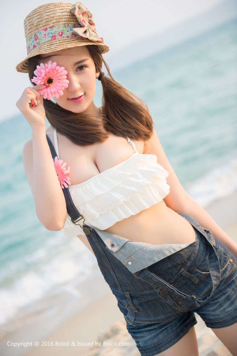 性感女神Monkey小潘鼠牛仔热裤假日制服诱惑写真