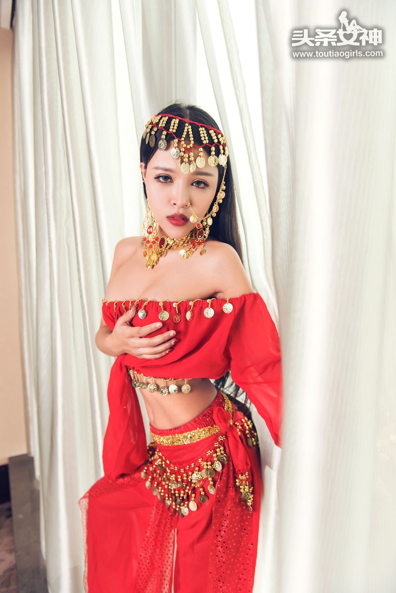 美女模特韩秀冉情深眸语舞动灵魂性感大尺度写真