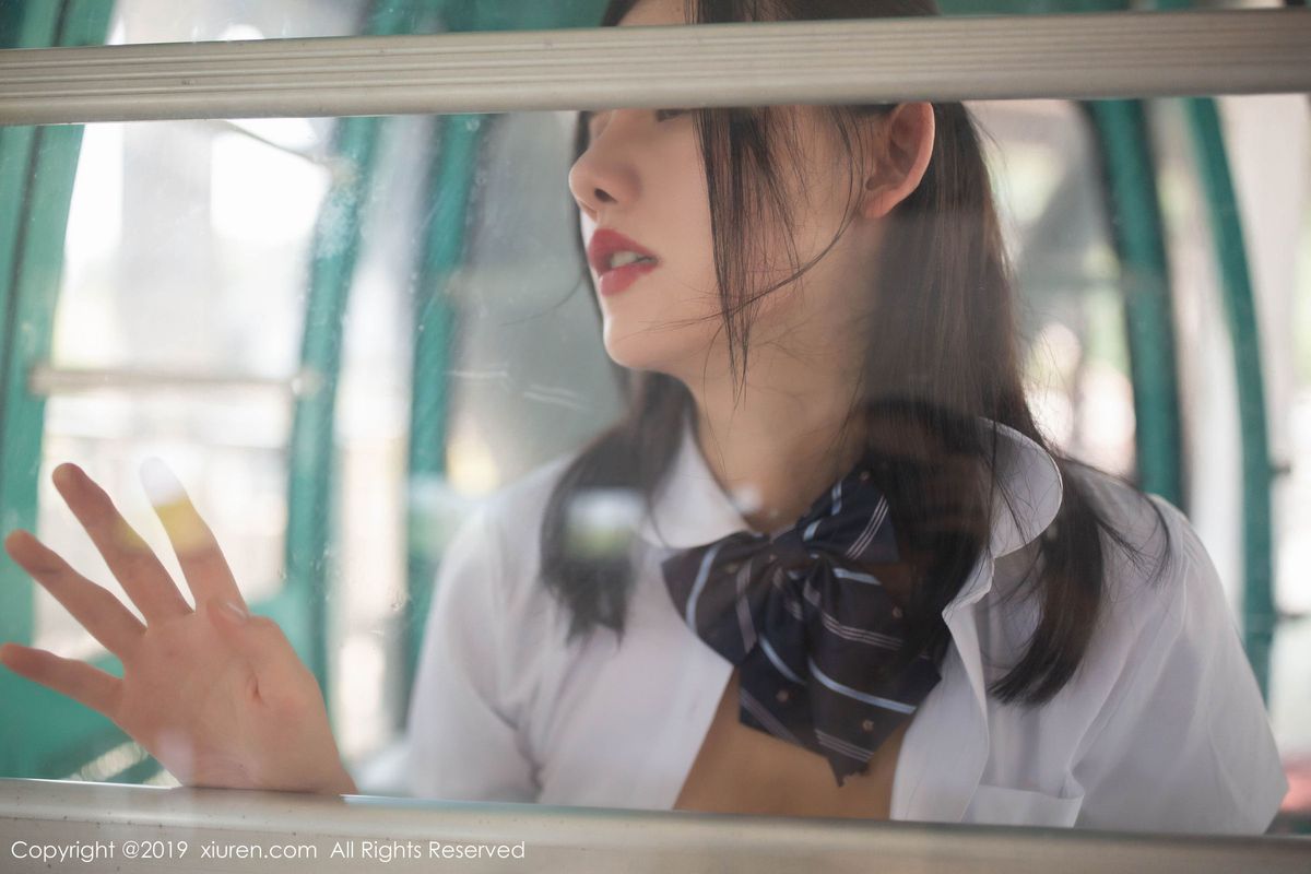 美女模特就是阿朱啊黑丝美腿不良学生主题写真