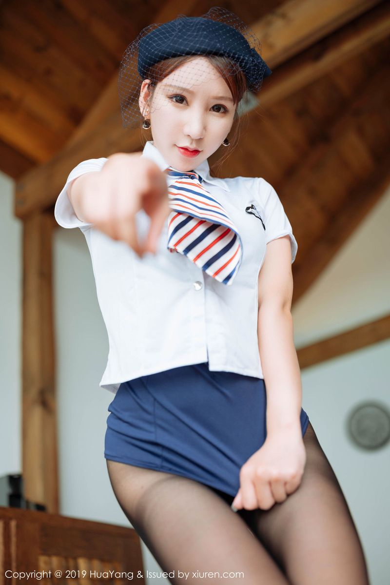 性感女神周于希Sandy空姐制服内衣诱惑丝袜写真