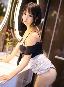 [XIAOYU语画界] 美女模特蓝夏Akasha红与黑内衣魅惑美腿写真 VOL.261