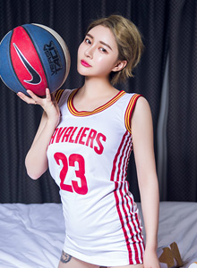 [TouTiao头条女神] 篮球宝贝凯竹BuiBui身穿23号球服大尺度写真 NO.288