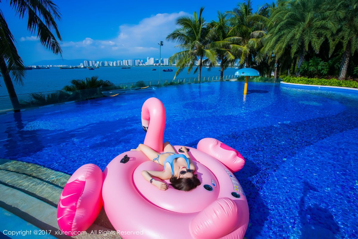 美女模特廿十海景邮轮硬核吉普海南三亚旅拍