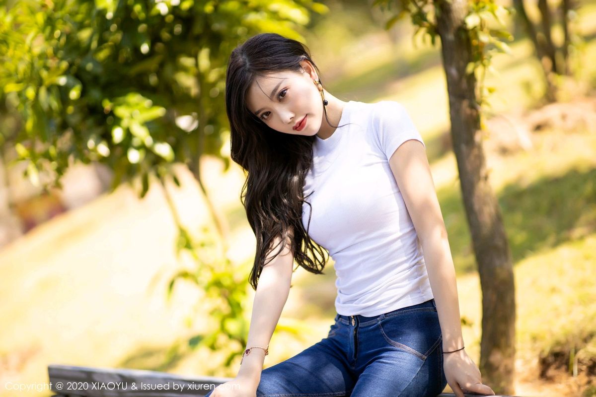 性感女神杨晨晨sugar牛仔裤迷人私房写真