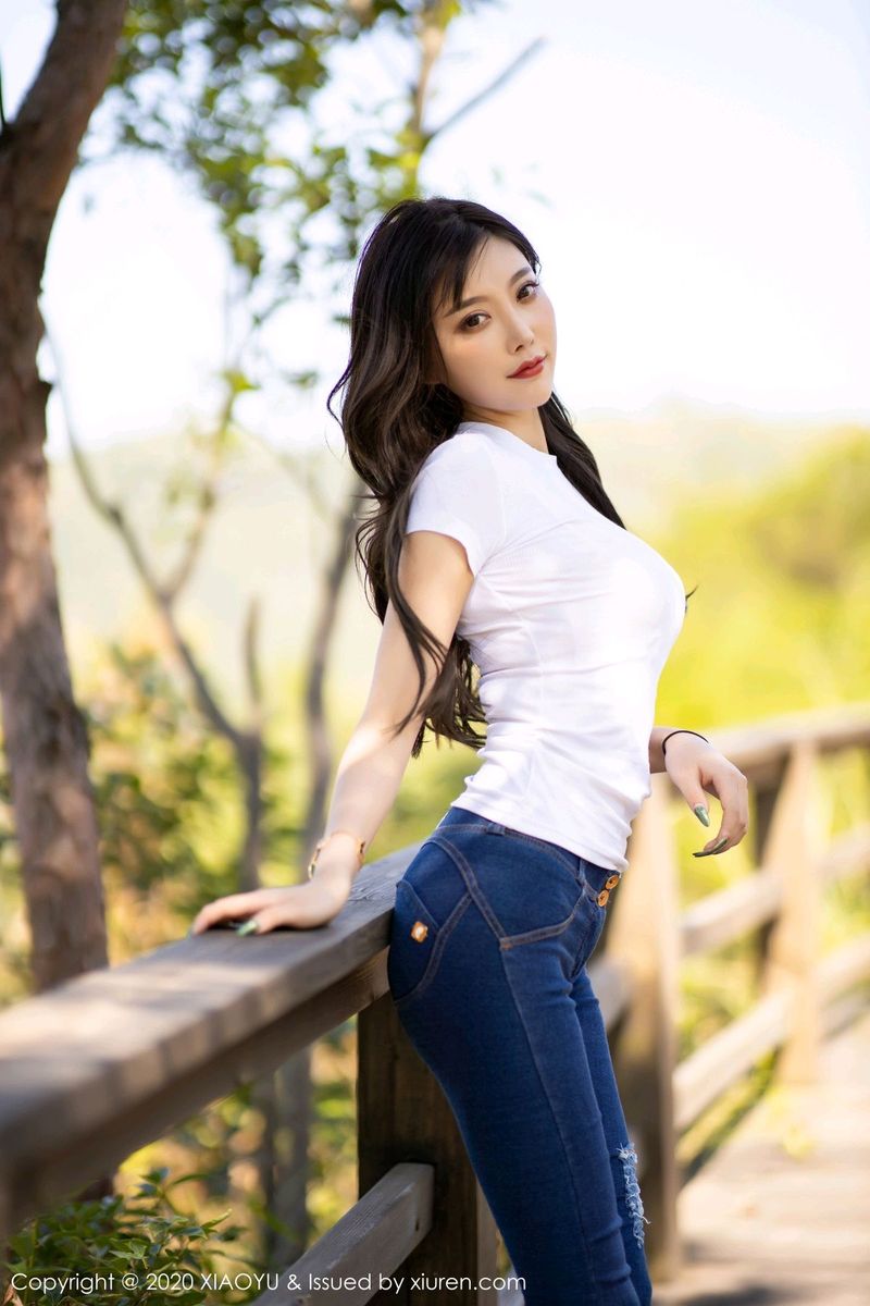 性感女神杨晨晨sugar牛仔裤迷人私房写真