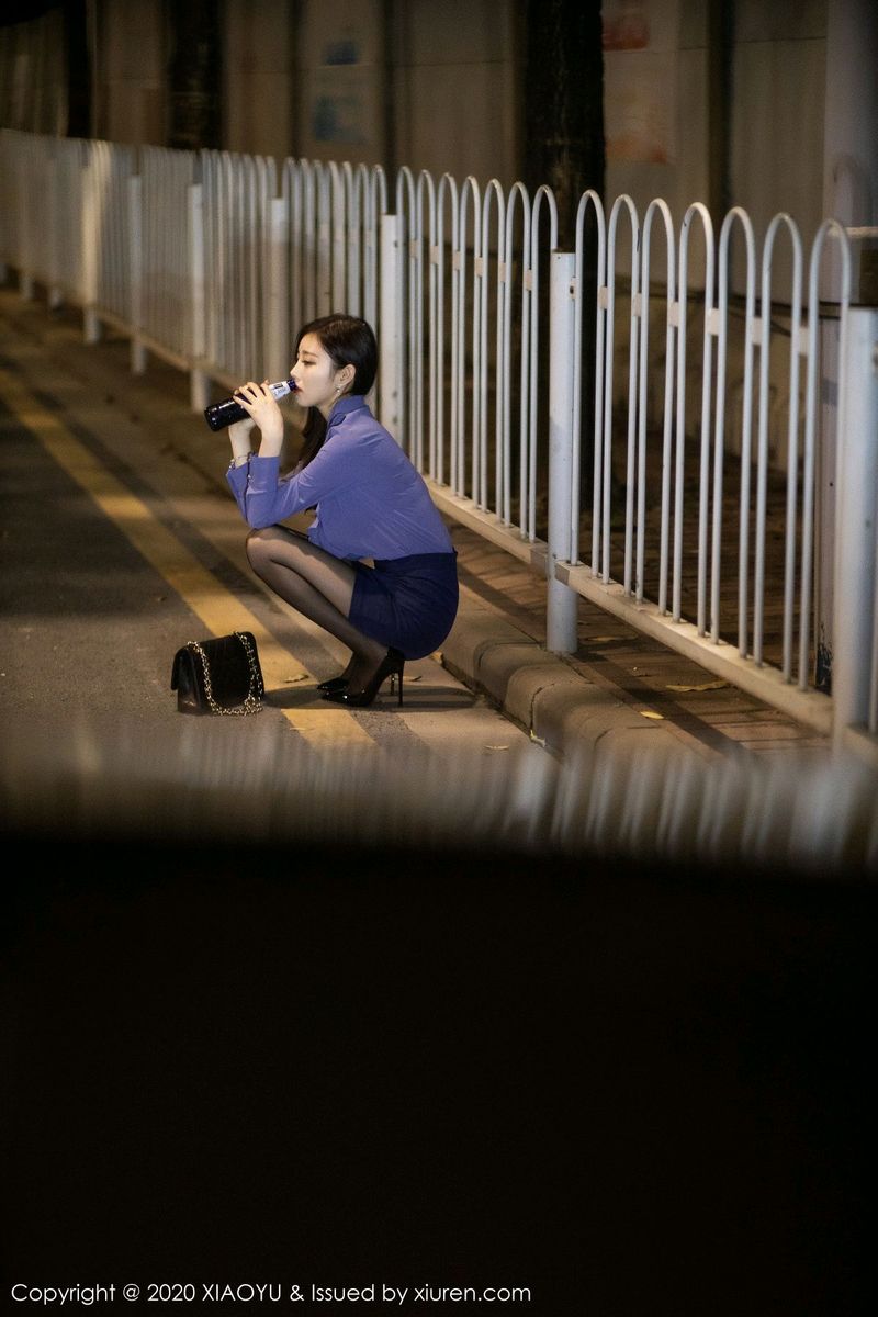 性感女神杨晨晨sugar黑丝美腿内衣诱惑迷人街拍