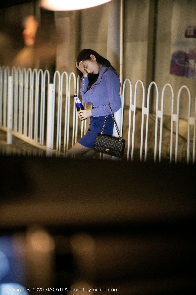 性感女神杨晨晨sugar黑丝美腿内衣诱惑迷人街拍