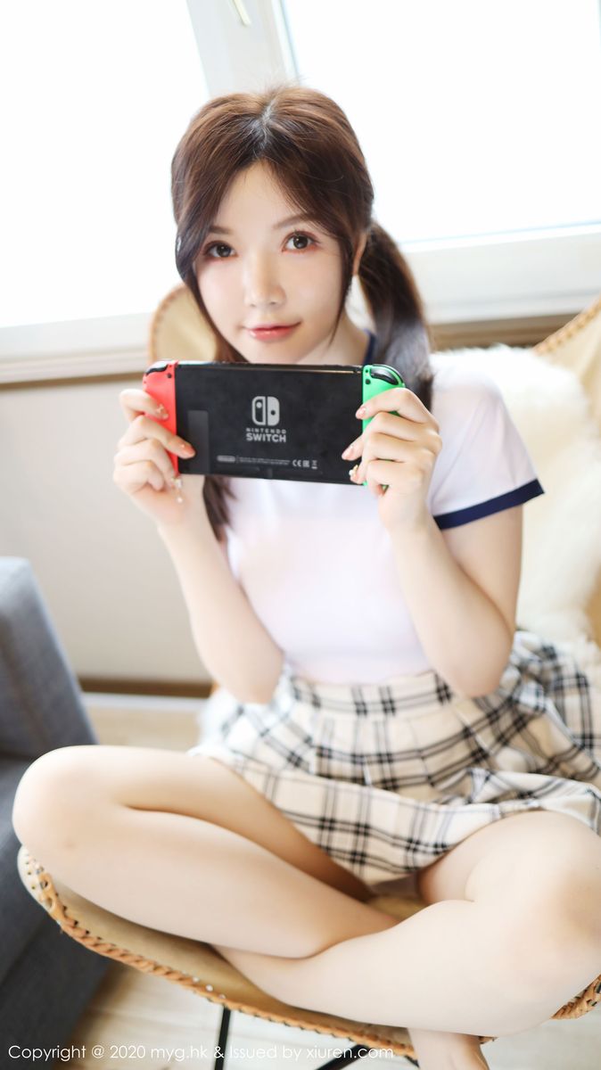 性感女神糯美子Mini双马尾清纯不失性感日本旅拍