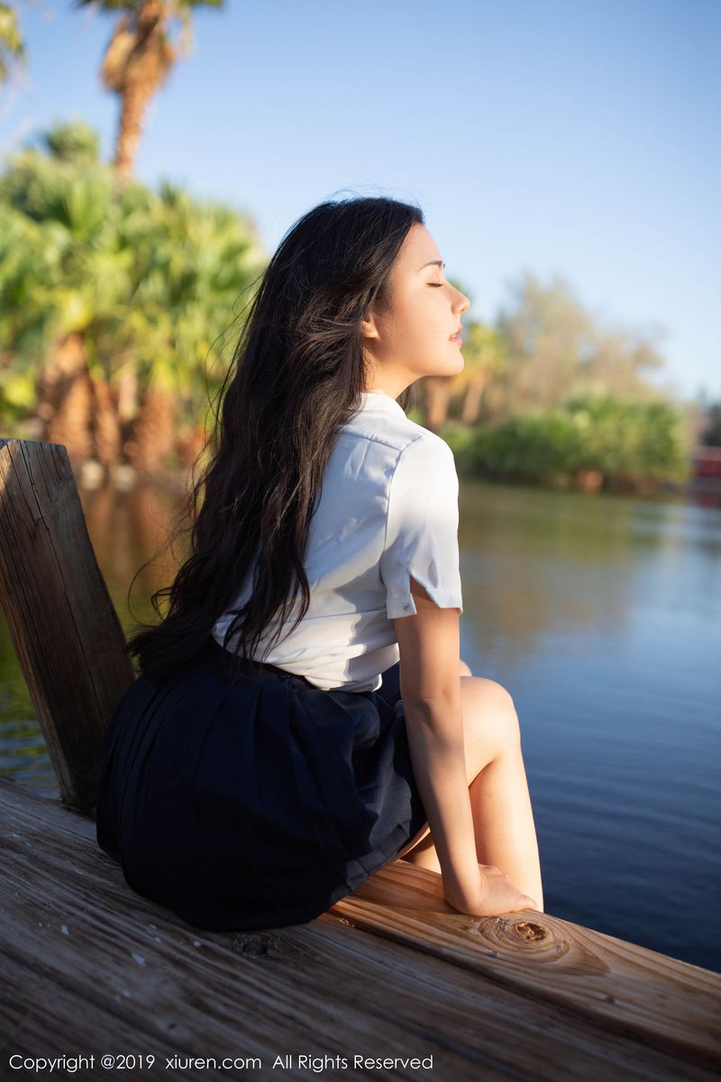 性感女神Manuela玛鲁娜室外皮划艇系列美国旅拍