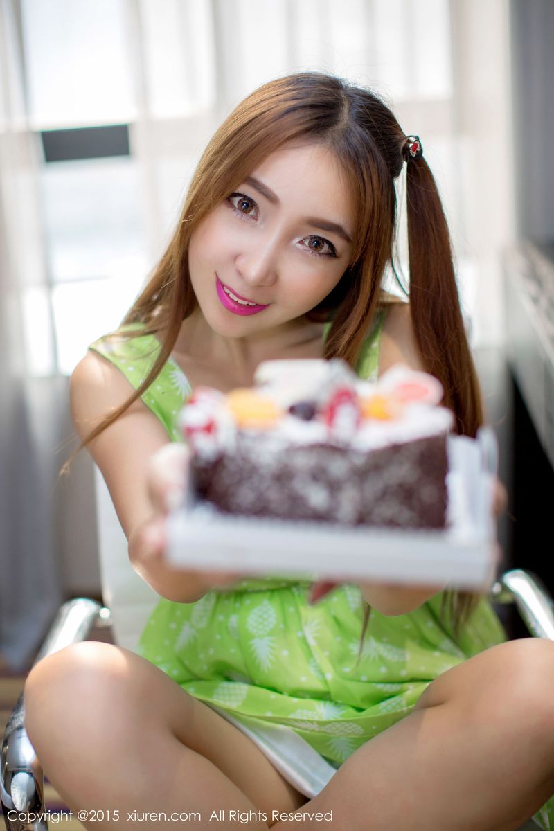 美女模特黄歆苑Chobits水果女孩的诱惑系列写真
