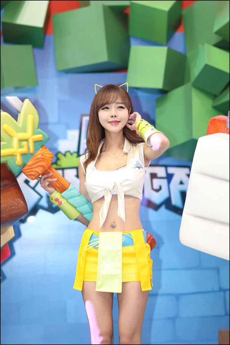 韩国车模徐珍儿bunny高清展台演绎香车美女系列图片大合集