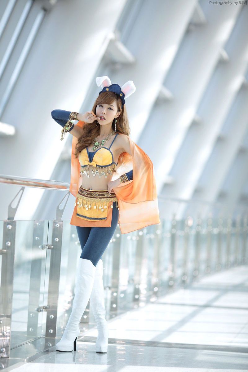 韩国车模徐珍儿bunny高清展台演绎香车美女系列图片大合集