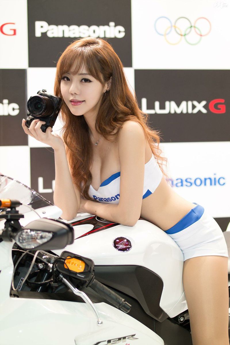 韩国车模徐珍儿bunny高清展台演绎香车美女系列图片大合集