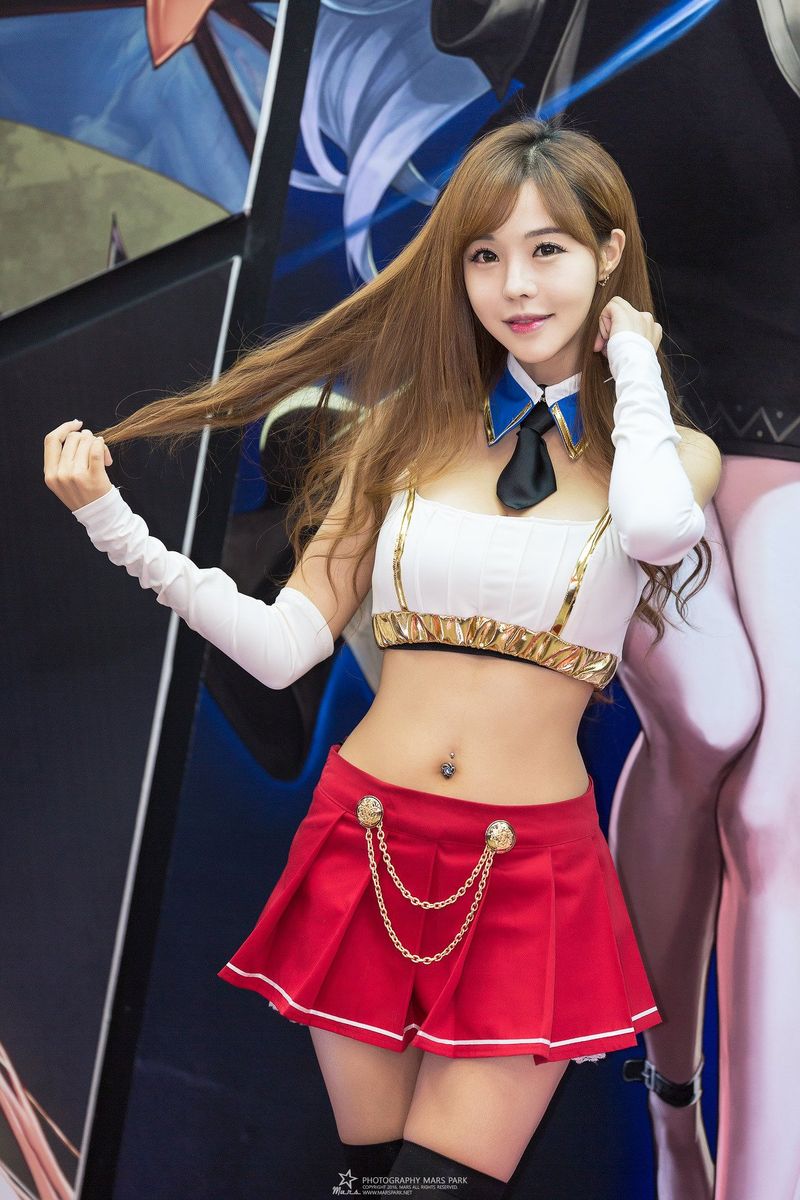 韩国可人儿徐珍儿bunny露脐红色小短裙ShowGirl活动美图