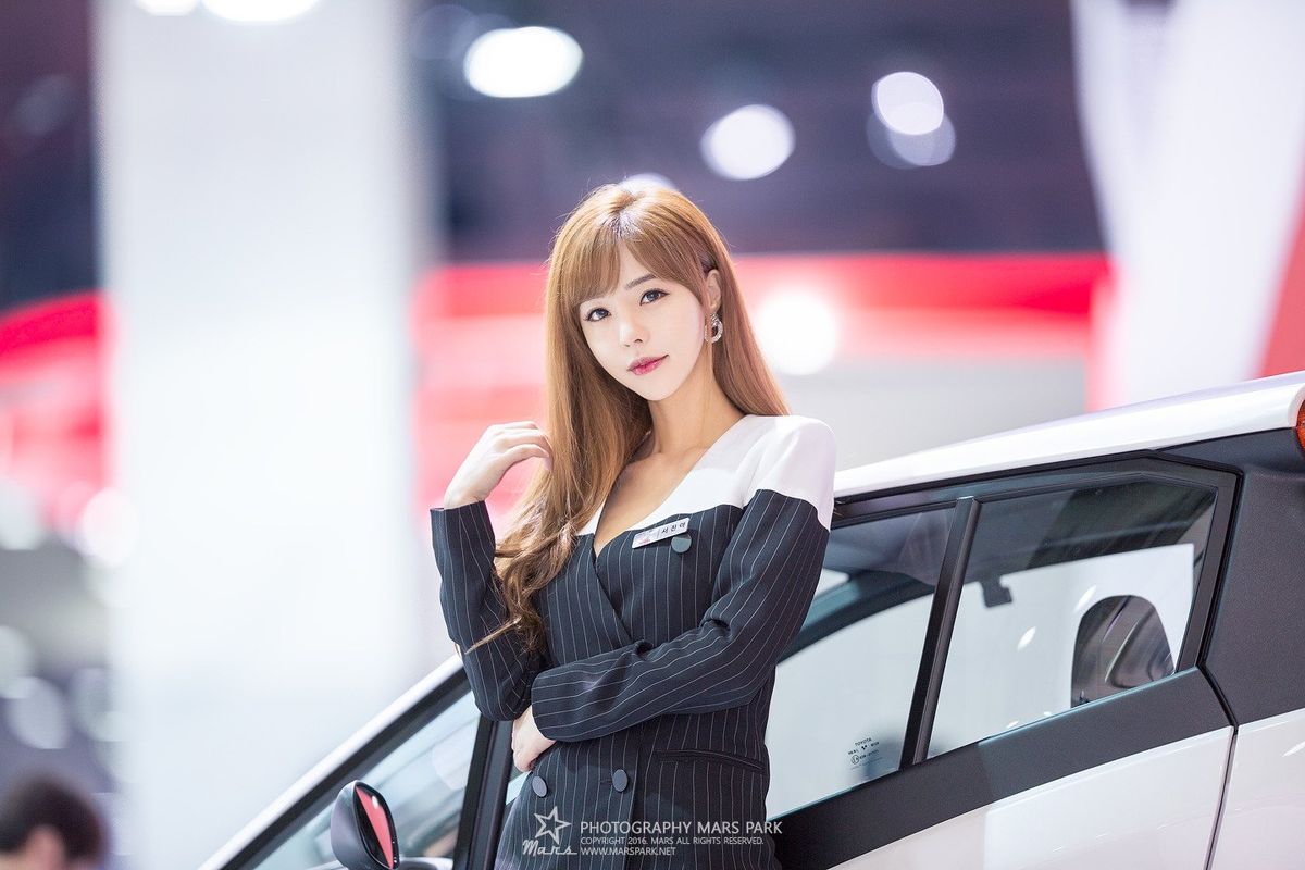 韩国性感车模徐珍儿bunny高挑身材高清车展写真