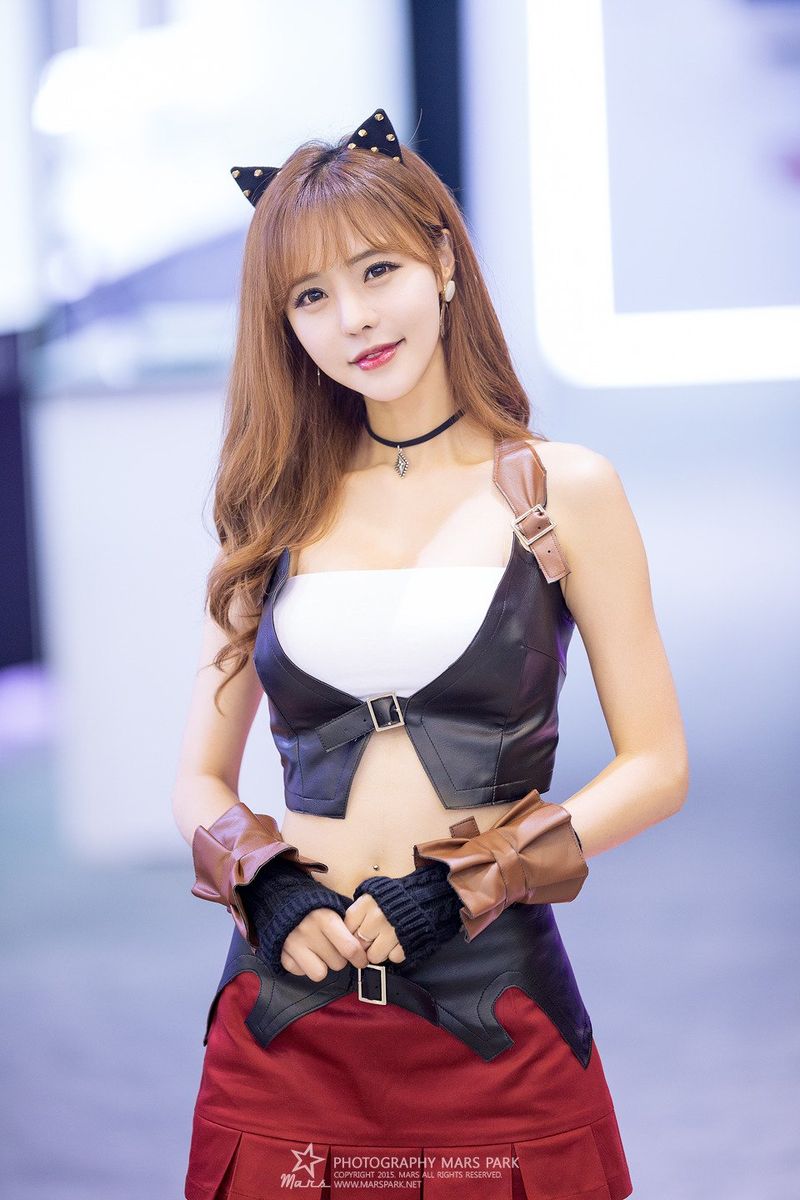 韩国可人儿徐珍儿bunny露脐红色小短裙ShowGirl活动美图