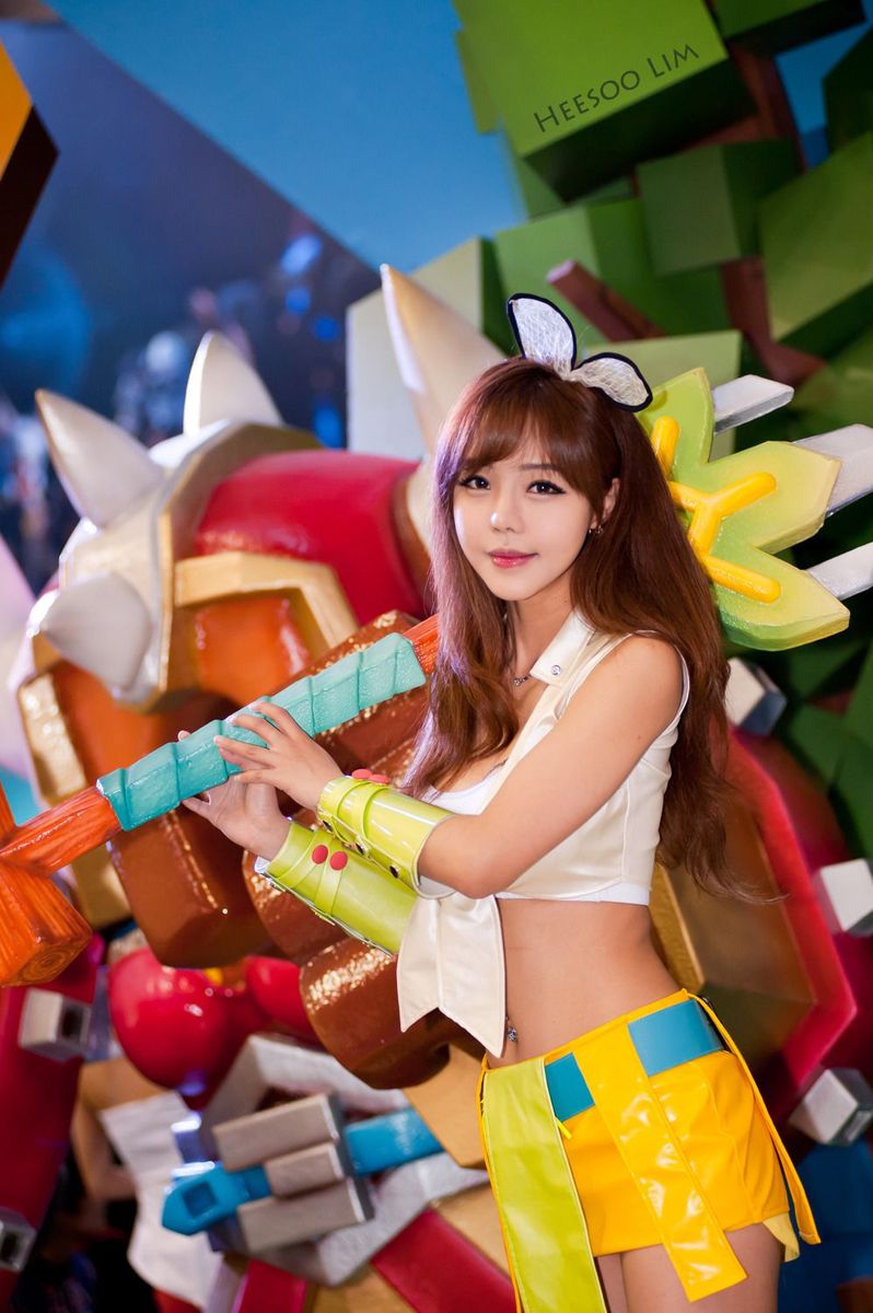 韩国车模徐珍儿bunny高清展台演绎香车美女系列图片大合集