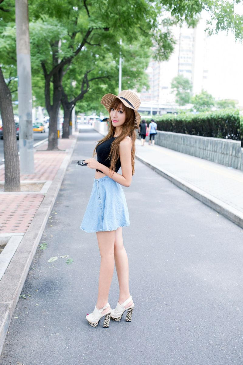 窈窕淑女王馨瑶yanni兔女郎内衣诱惑装扮套图