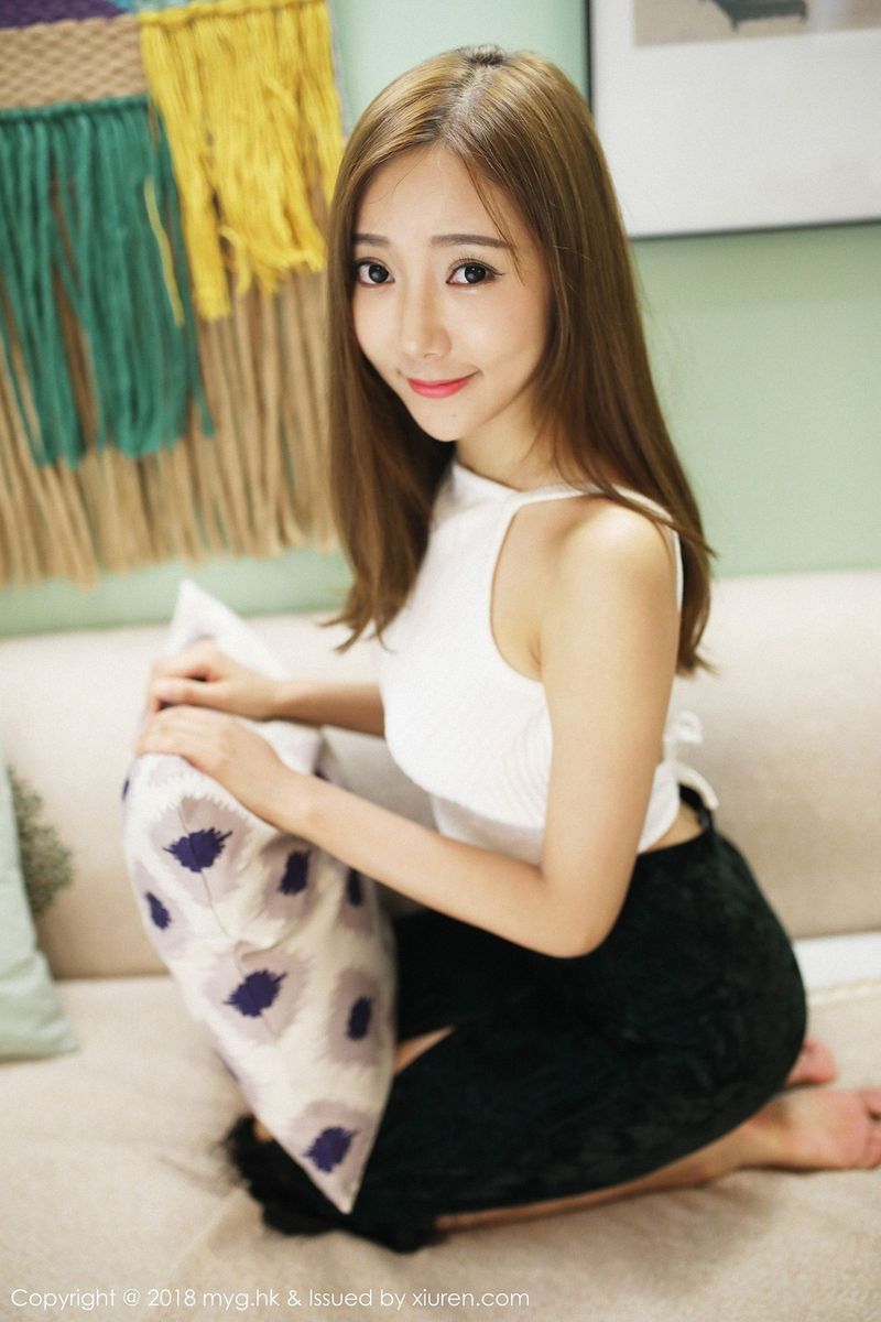 性感女神王馨瑶yanni小清新连衣裙系列私房写真