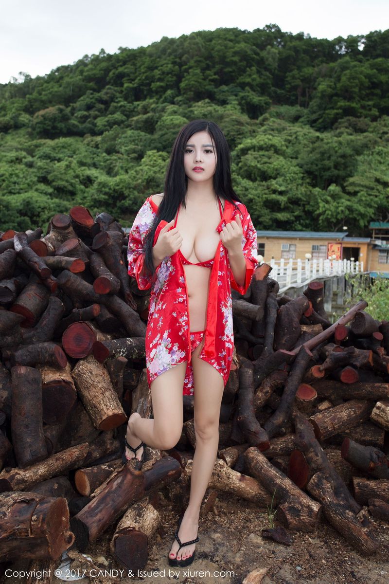 混血新人林美惠子Mieko外景海边&车内拍摄写真