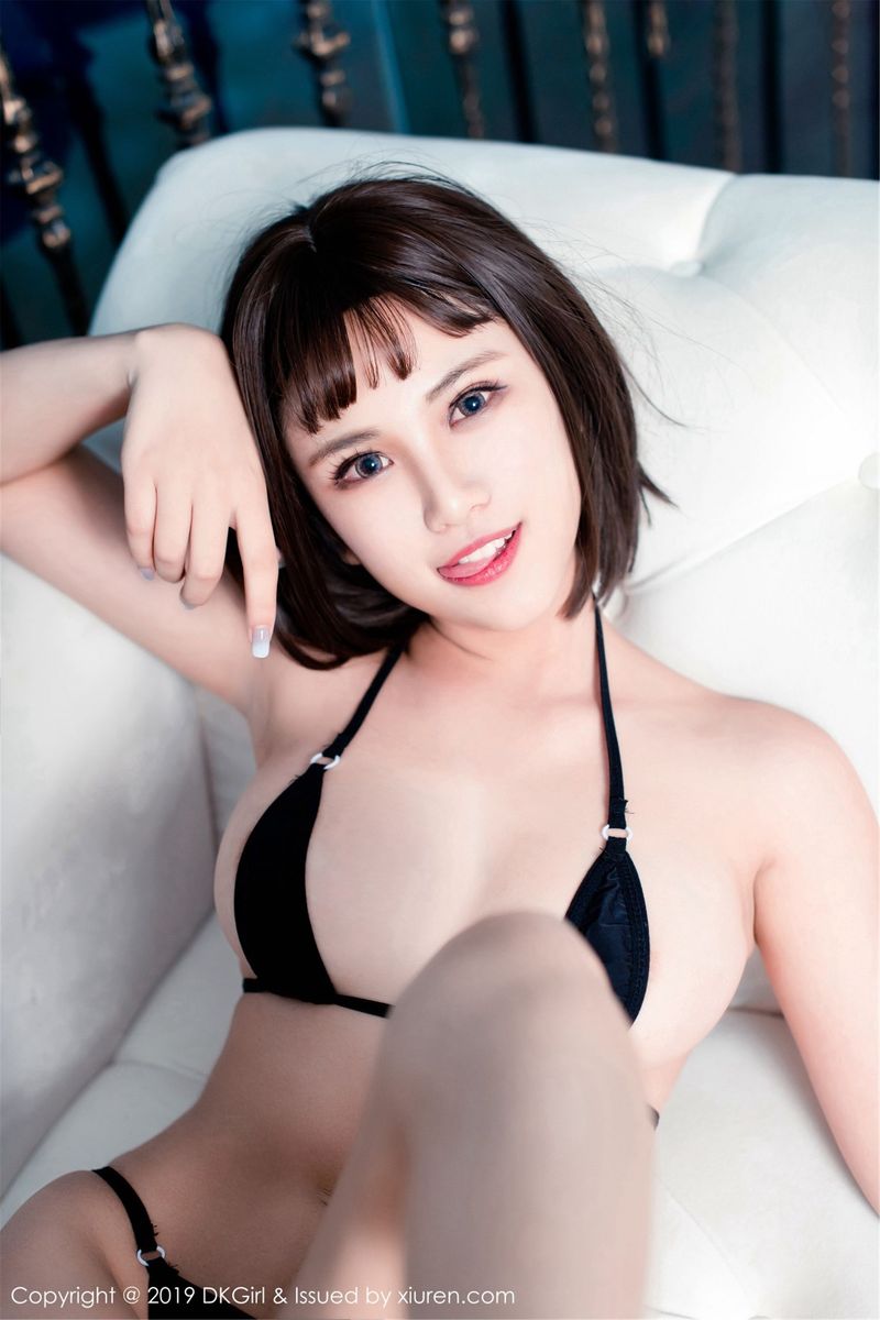 美女模特萌宝儿BoA黑白不同内衣诱惑美轮美奂写真