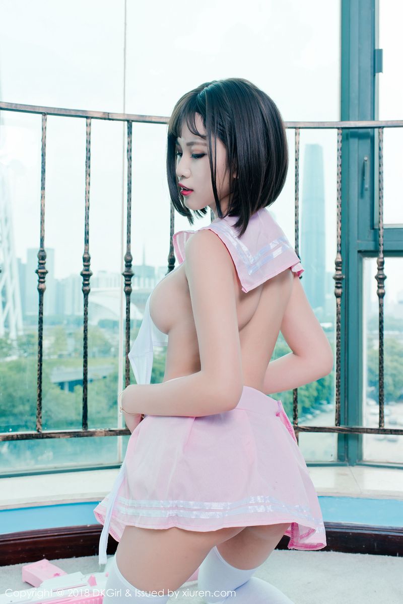 性感模特萌宝儿BoA巨乳童颜演绎最萌武装写真集