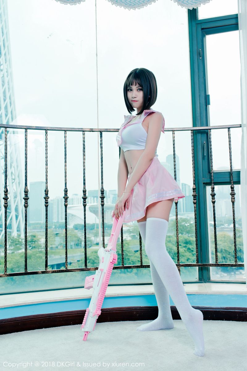 性感模特萌宝儿BoA巨乳童颜演绎最萌武装写真集