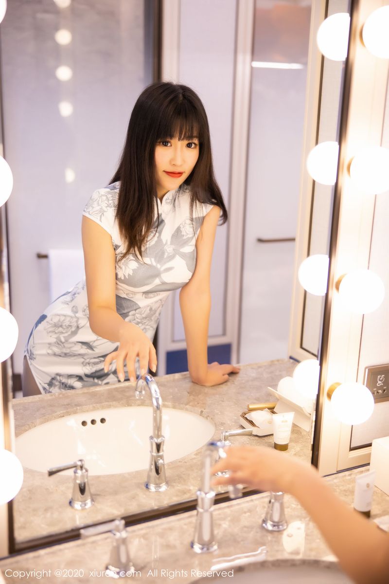美女模特童千艺cara古典旗袍丝袜美腿私房写真