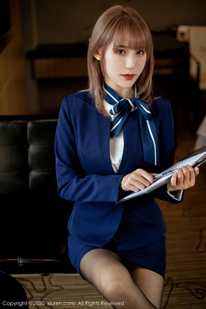 丽质模特周慕汐fairy职场秘书OL黑丝系列写真