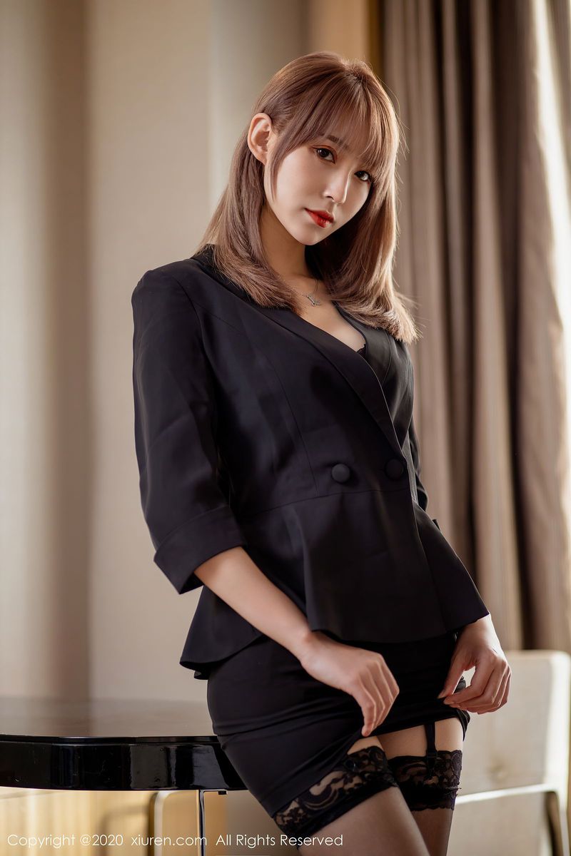 性感模特周慕汐fairy黑丝美腿职场制服系列套图