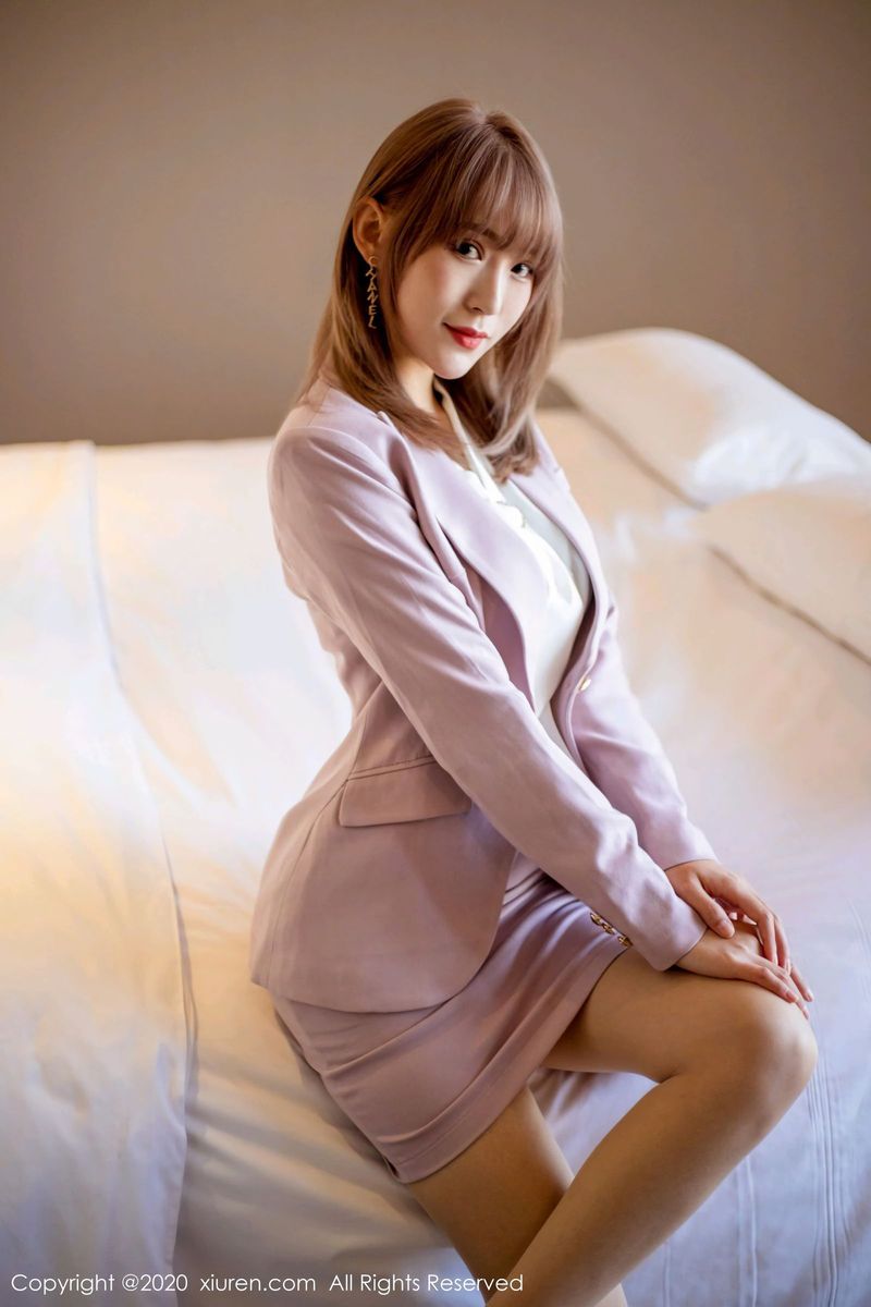 丽质模特周慕汐fairy丝袜美腿职场西装OL系列写真