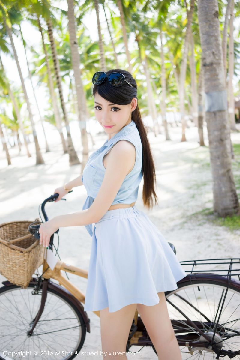 性感女神Mara酱比基尼+水手服系列薄荷岛旅拍