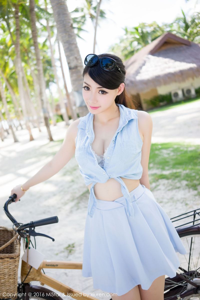 性感女神Mara酱比基尼+水手服系列薄荷岛旅拍